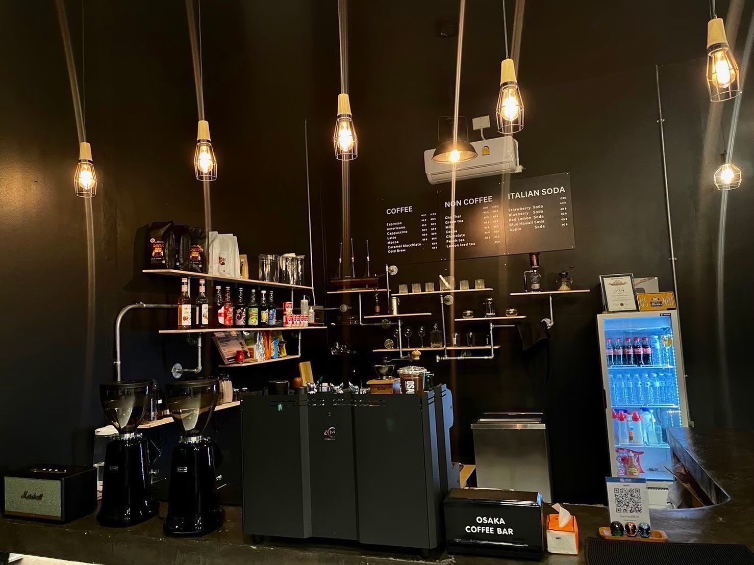 ขายกิจการโกดังสินค้ามือสองญี่ปุ่น เชียงใหม่ ให้พร้อมทุกอย่าง มีร้านกาแฟในตัว