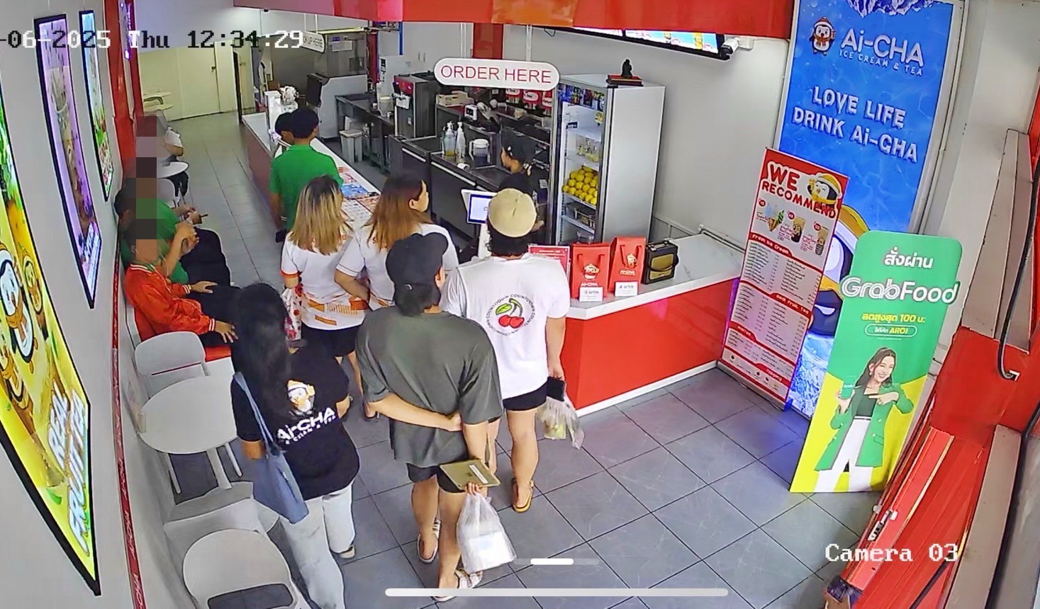 เซ้งร้านชานม ไอศครีม แฟรนไชส์ดัง ลาดพร้าว101 พร้อมทำกิจการต่อยาวๆ หรือขายเฉพาะอุปกรณ์